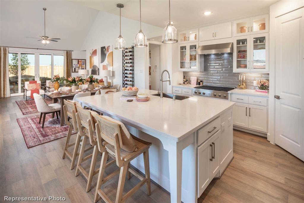 1032 Shoal Creek Trail, Conroe, Texas image 1