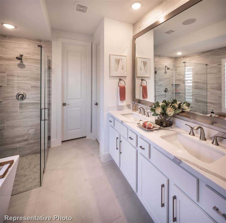 1032 Shoal Creek Trail, Conroe, Texas image 10