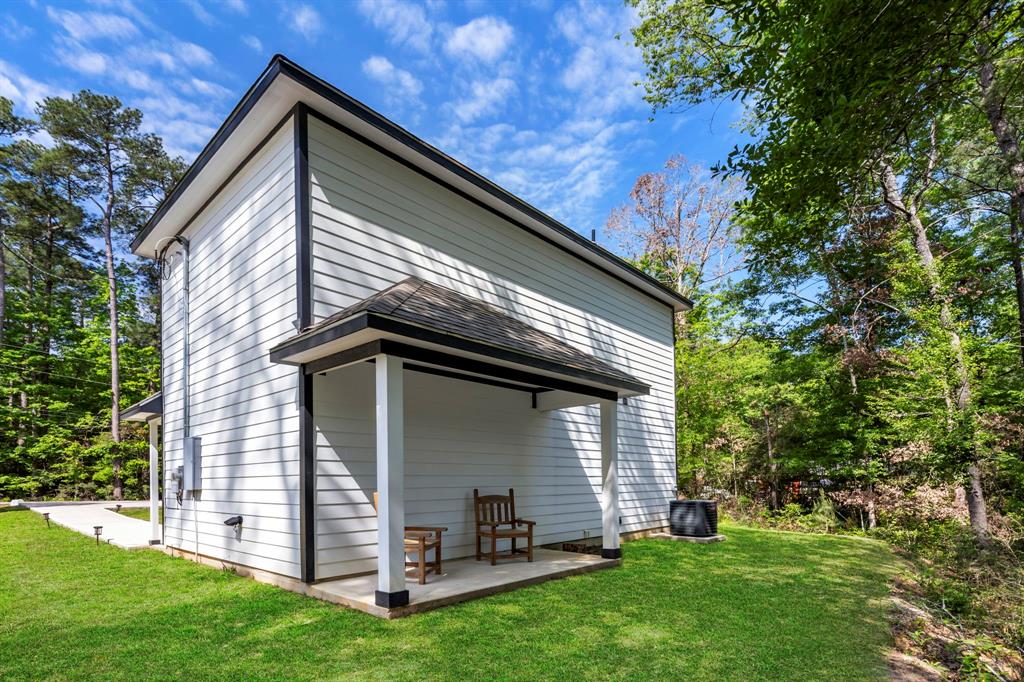 126 Indian Creek Circle, Willis, Texas image 28