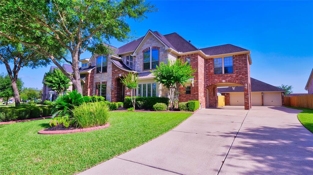 7803 Courtney Manor Lane, Katy, Texas image 3