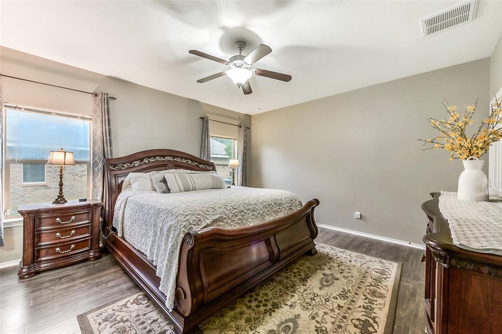 1703 Balsam Spruce Circle, Conroe, Texas image 18