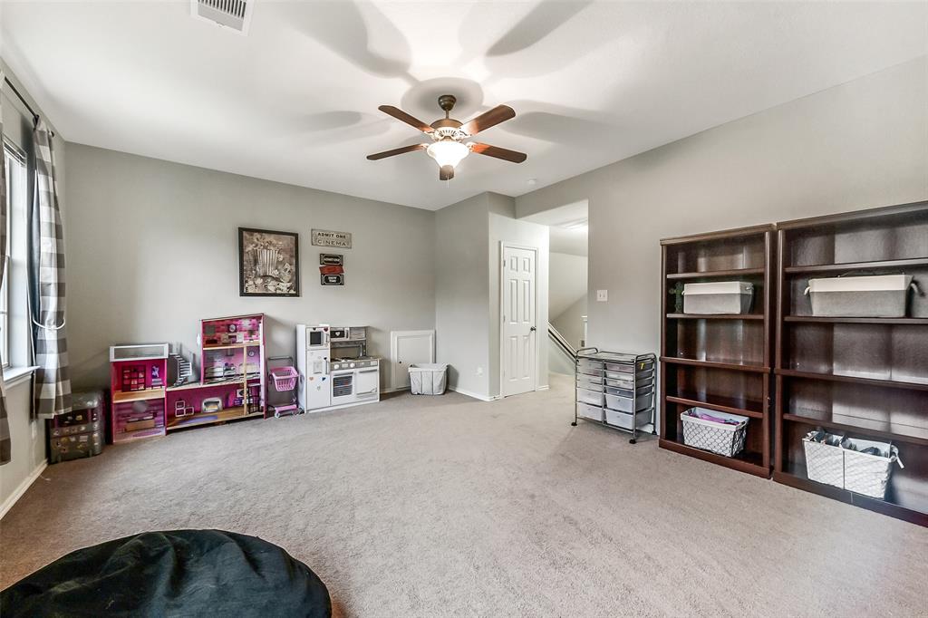1703 Balsam Spruce Circle, Conroe, Texas image 22