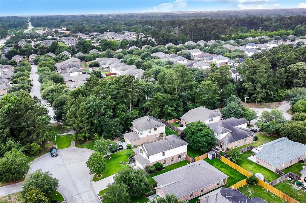 1703 Balsam Spruce Circle, Conroe, Texas image 35