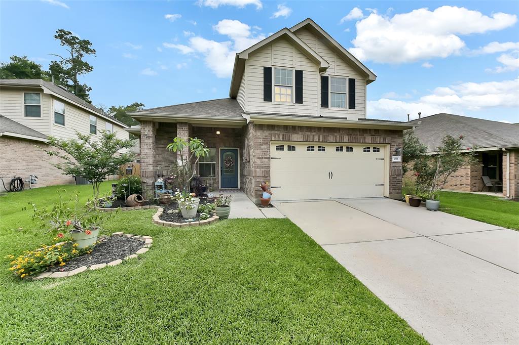 1703 Balsam Spruce Circle, Conroe, Texas image 2