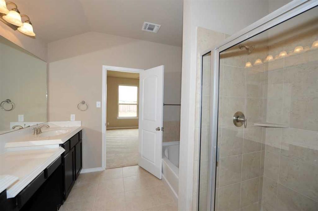 2803 Wild Berry Court, Fulshear, Texas image 11
