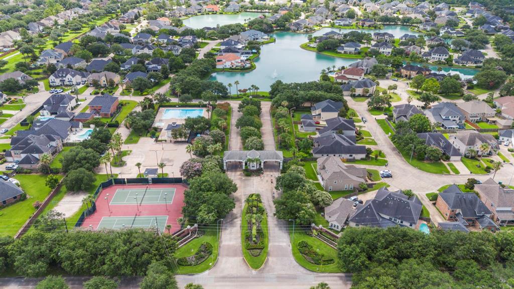 2326 Vinemead Court