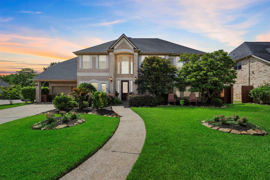 2326 Vinemead Court