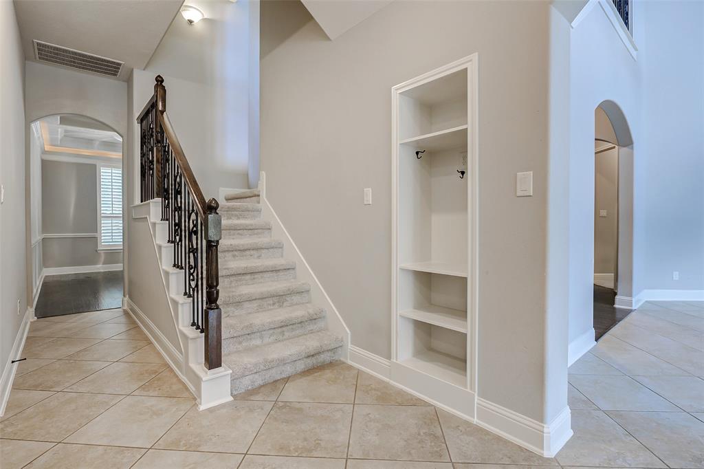 5115 Cinco Falls Drive, Katy, Texas image 27