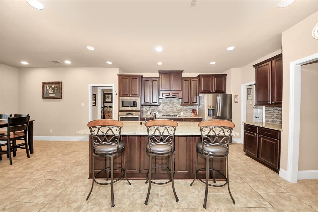 12502 Floral Park Lane, Pearland, Texas image 13