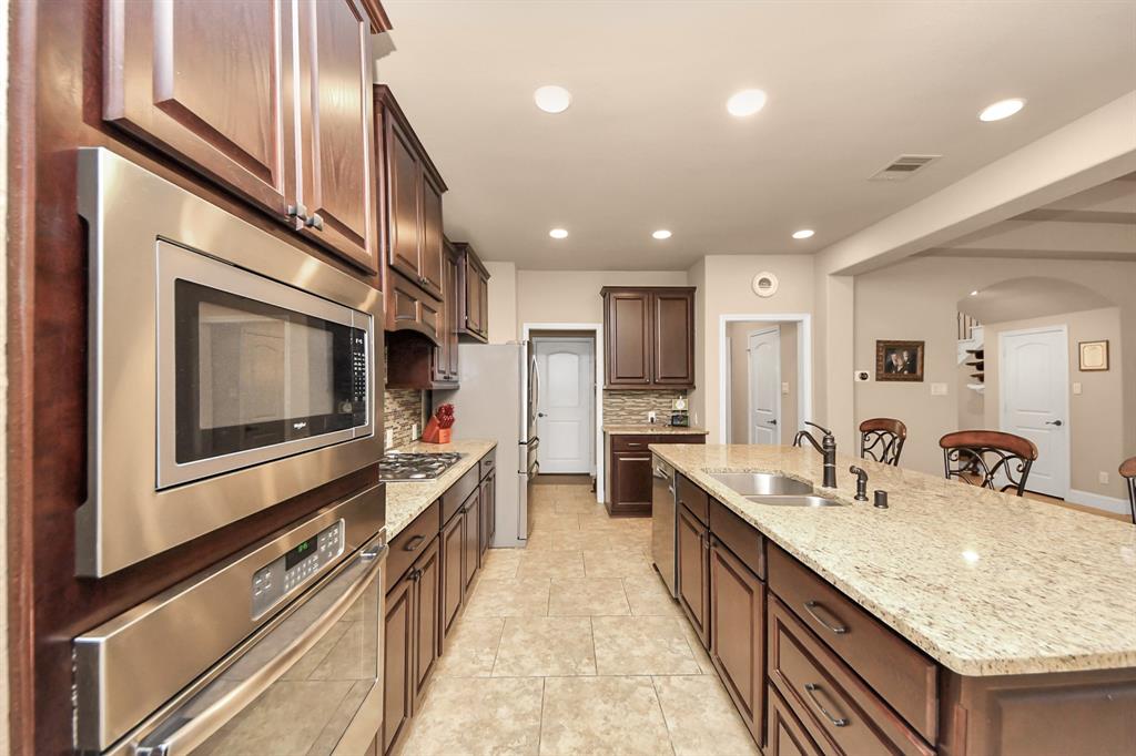12502 Floral Park Lane, Pearland, Texas image 11