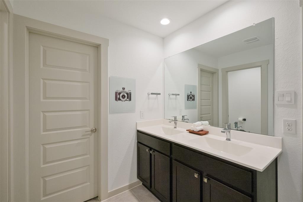 7514 Keystone Blossom Trail, Richmond, Texas image 20