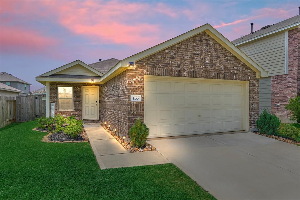 155 Pine Bend Court, Magnolia, Texas image 2