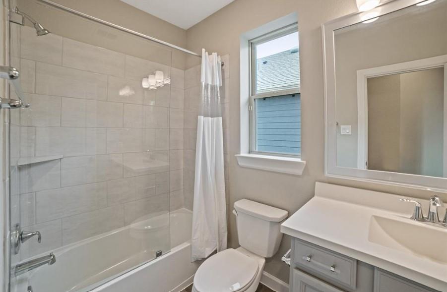 6047 Dark Kite Trail, Missouri City, Texas image 19