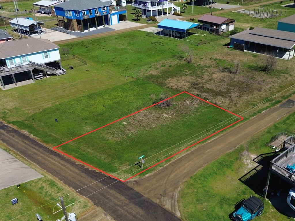 846 Trout Boulevard, Crystal Beach, Texas image 16