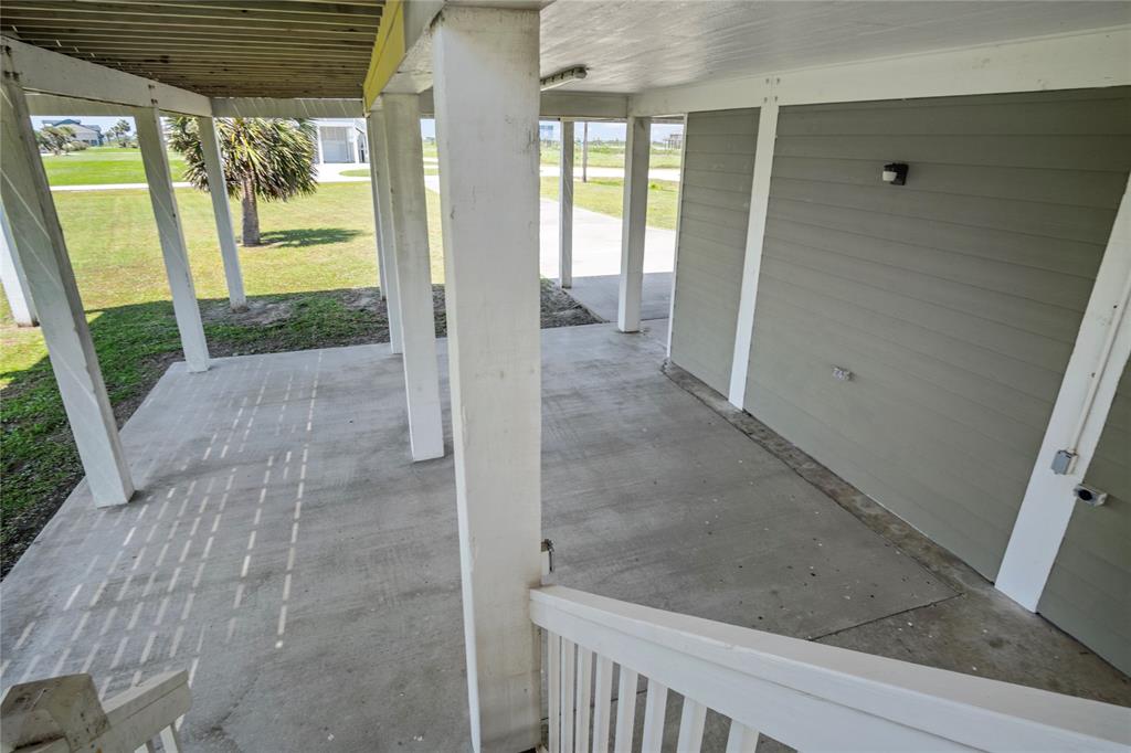 824 Rancho Caribe Drive, Port Bolivar, Texas image 38
