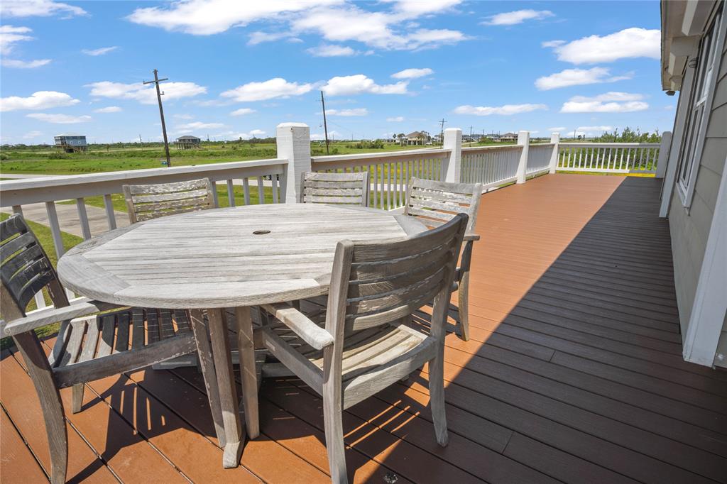 824 Rancho Caribe Drive, Port Bolivar, Texas image 32