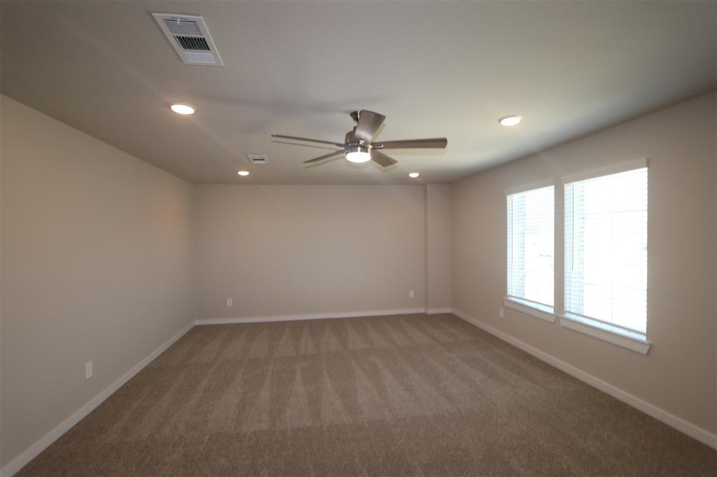827 Wooded Heights Lane, Magnolia, Texas image 16