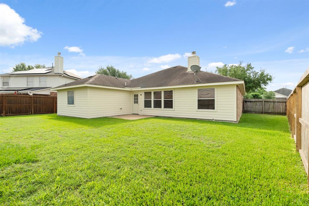 2418 Fawnlake Circle, Katy, Texas image 18