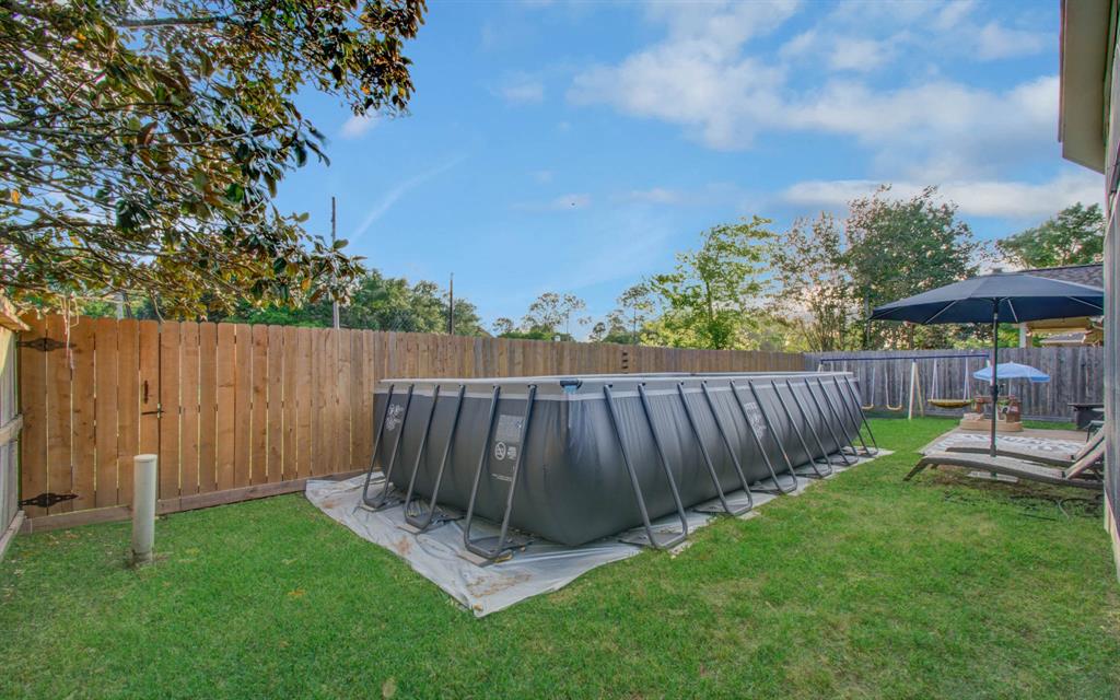 4138 Galloway Drive, Pearland, Texas image 27