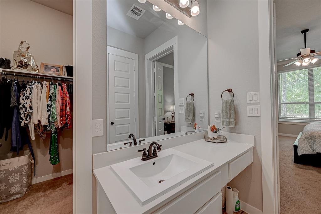 10005 Red Beadtree Place, Conroe, Texas image 41