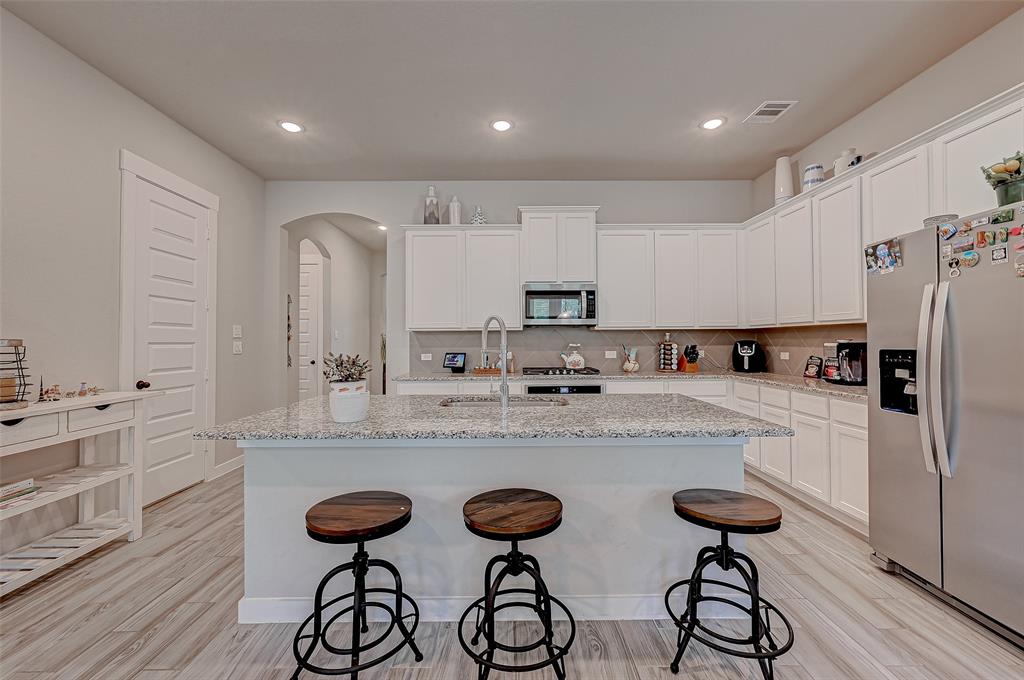10005 Red Beadtree Place, Conroe, Texas image 26