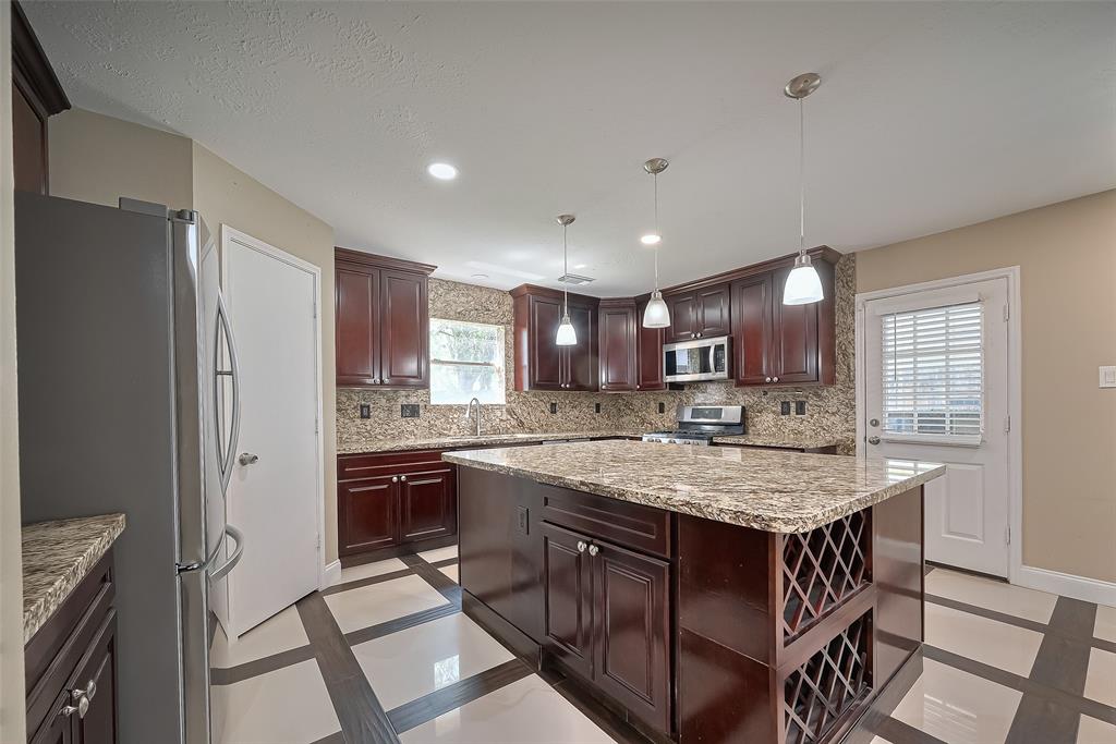 Houston, Texas 77067, United States, 4 Bedrooms Bedrooms, ,3 BathroomsBathrooms,Residential,Active,95871