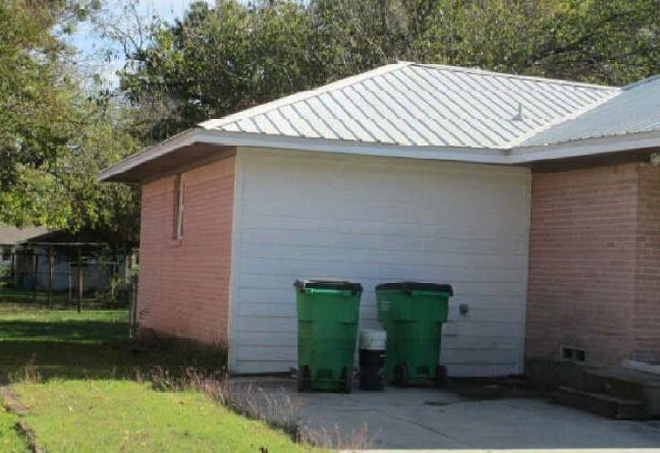 1218 Fair Avenue, Gainesville, Texas image 2