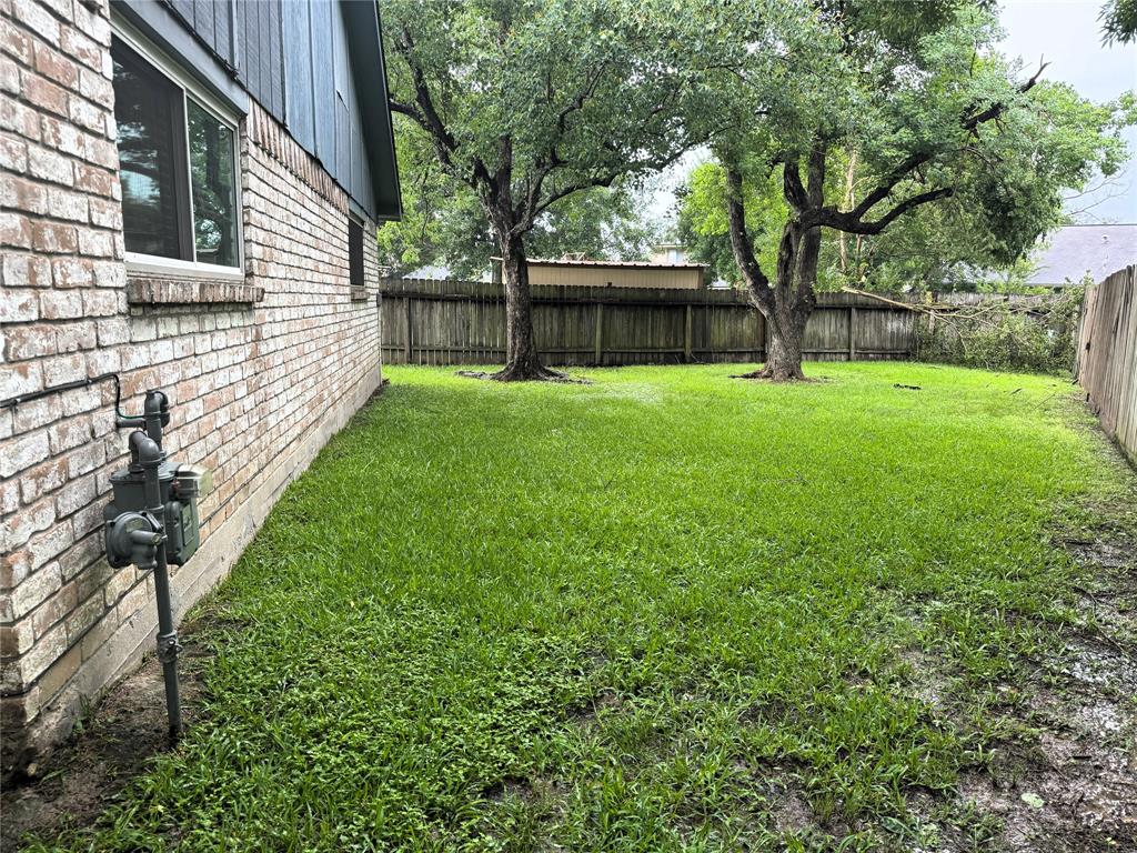 5442 Dove Forest Lane, Humble, Texas image 20