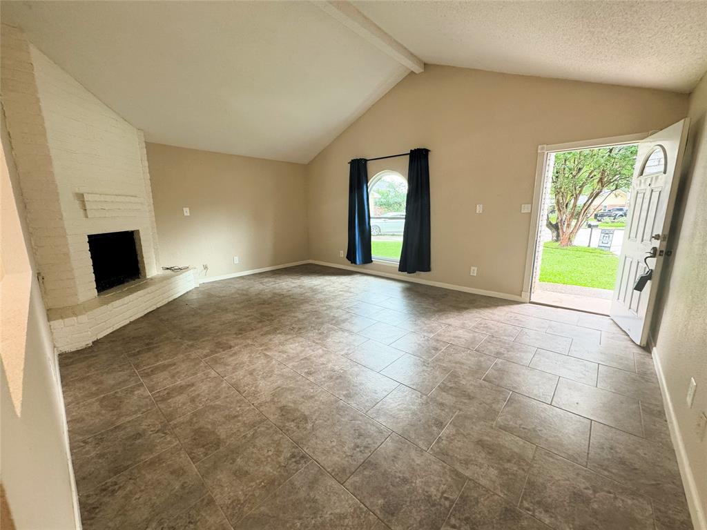 5442 Dove Forest Lane, Humble, Texas image 4