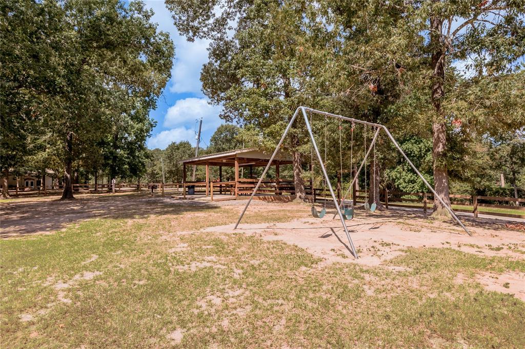 180 E Woodland Shores Drive, Point Blank, Texas image 21