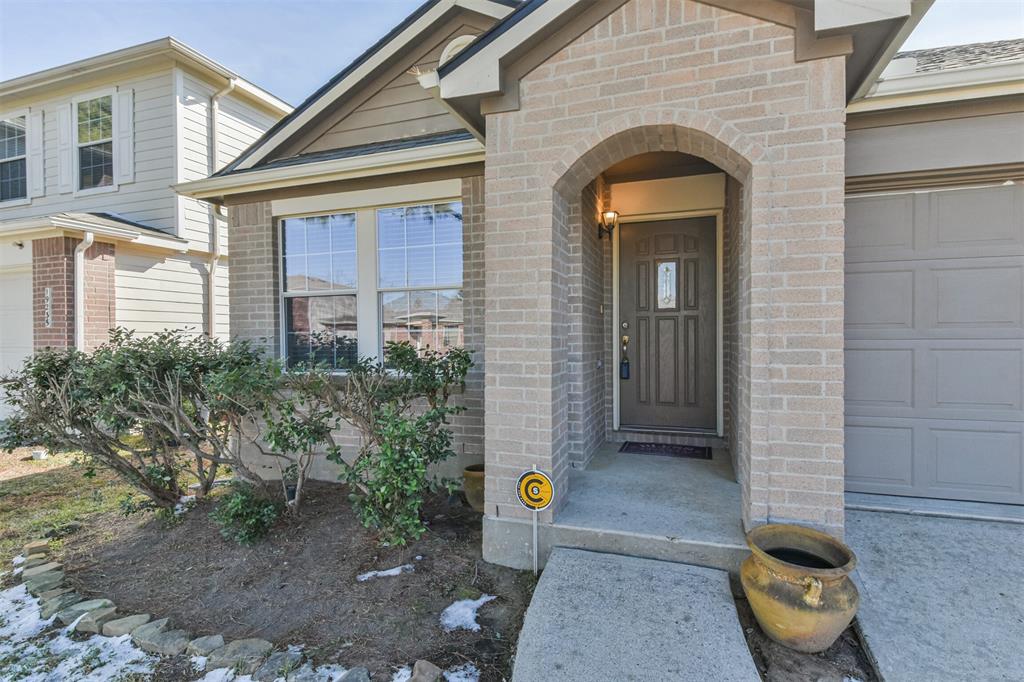 19303 Cactus Thorn Drive, Cypress, Texas image 2