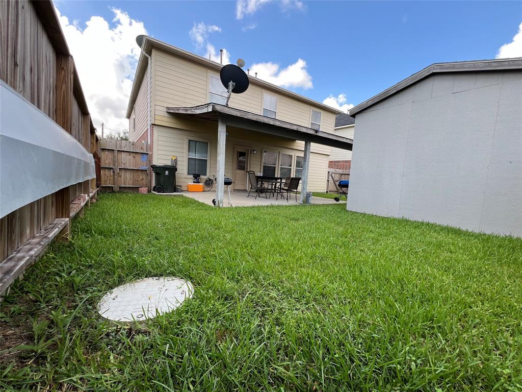 7335 Fox Scene Drive, Humble, Texas image 42