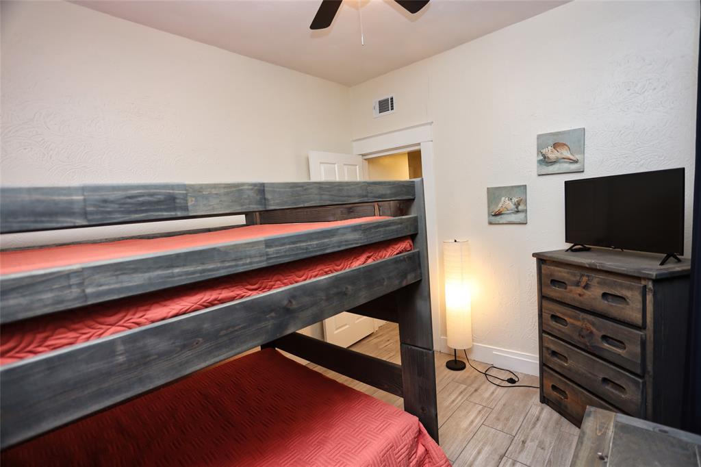 3309 Bernardo De Galvez, Galveston, Texas image 16