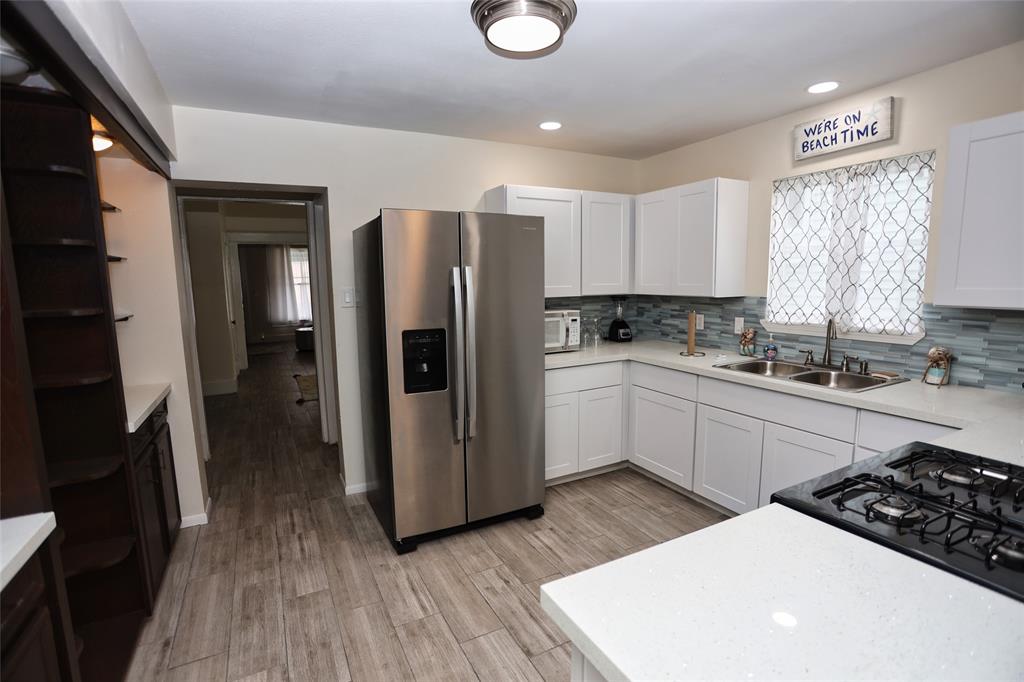 3309 Bernardo De Galvez, Galveston, Texas image 7