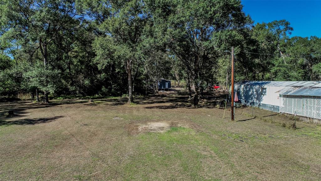 1942 Walnut Drive Dr, Caldwell, Texas image 5