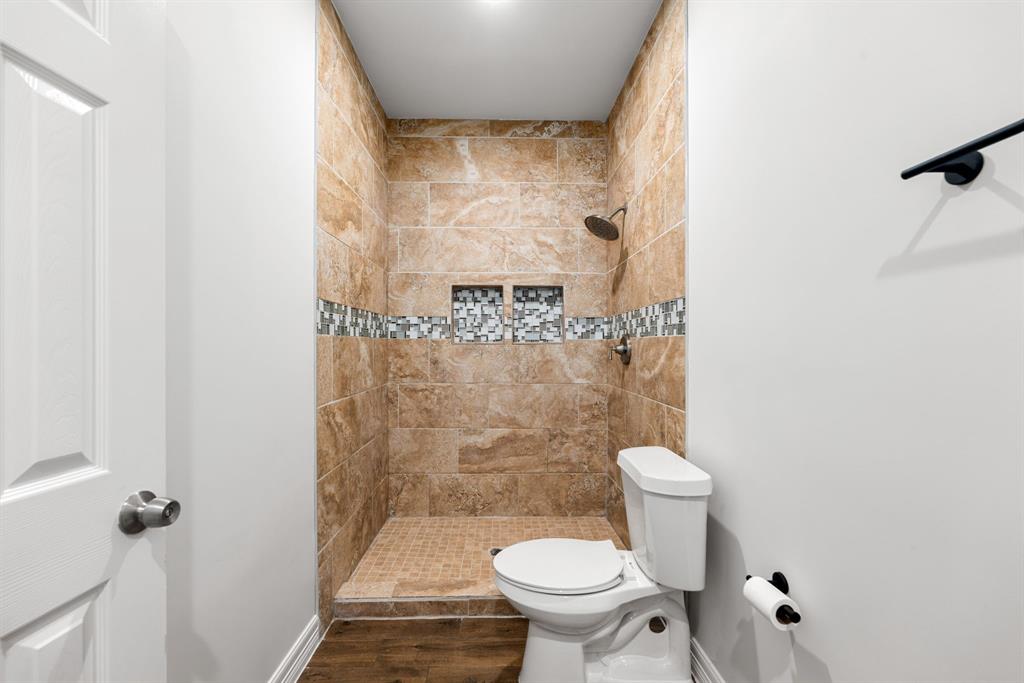 551 County Road 5023, Cleveland, Texas image 35