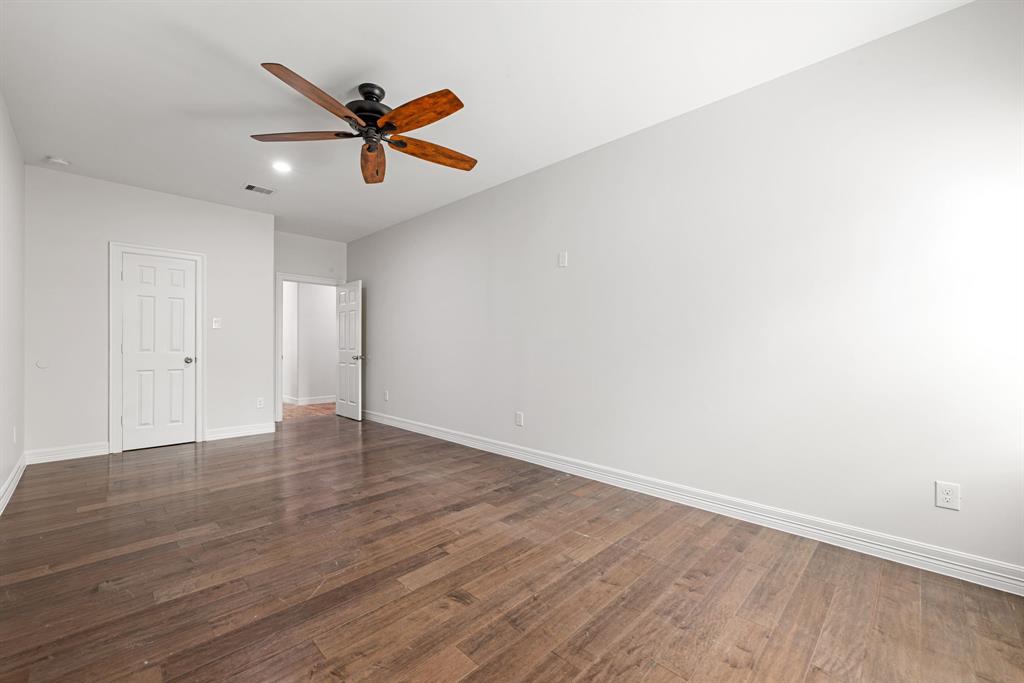 551 County Road 5023, Cleveland, Texas image 34