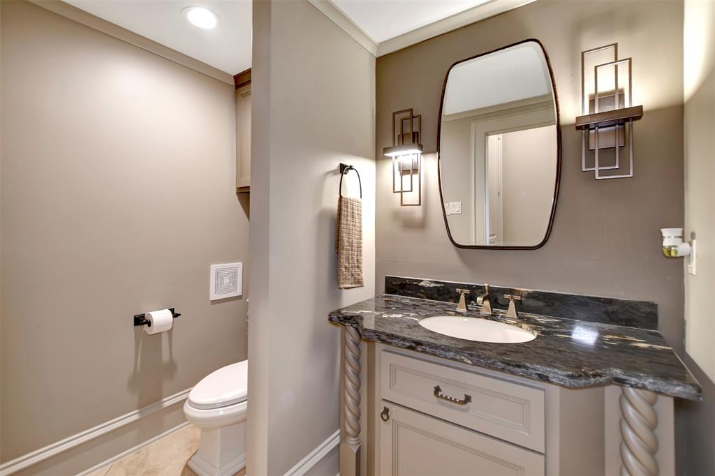 930 W 24th Street, Houston, Texas image 20