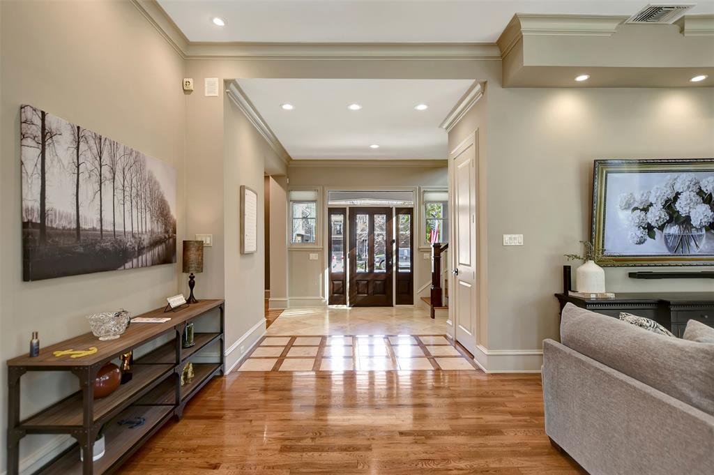 930 W 24th Street, Houston, Texas image 4