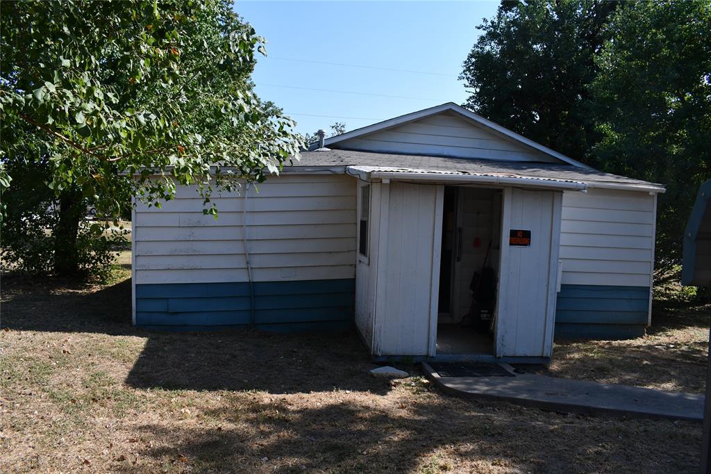 805 Caldwell Street, Lexington, Texas image 12