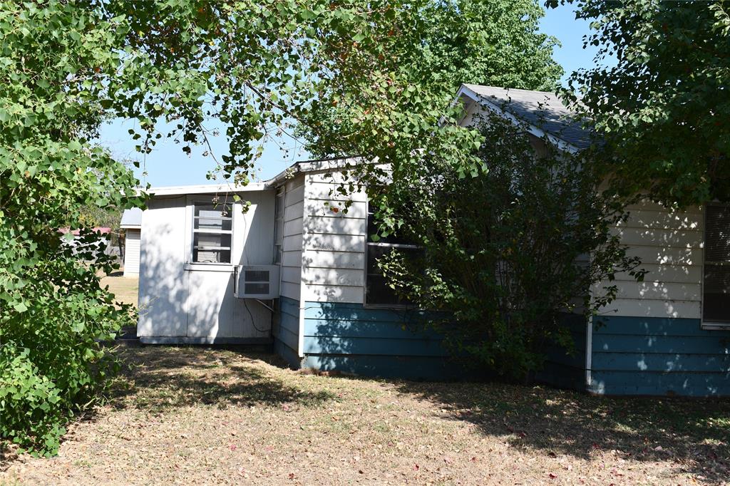 805 Caldwell Street, Lexington, Texas image 13