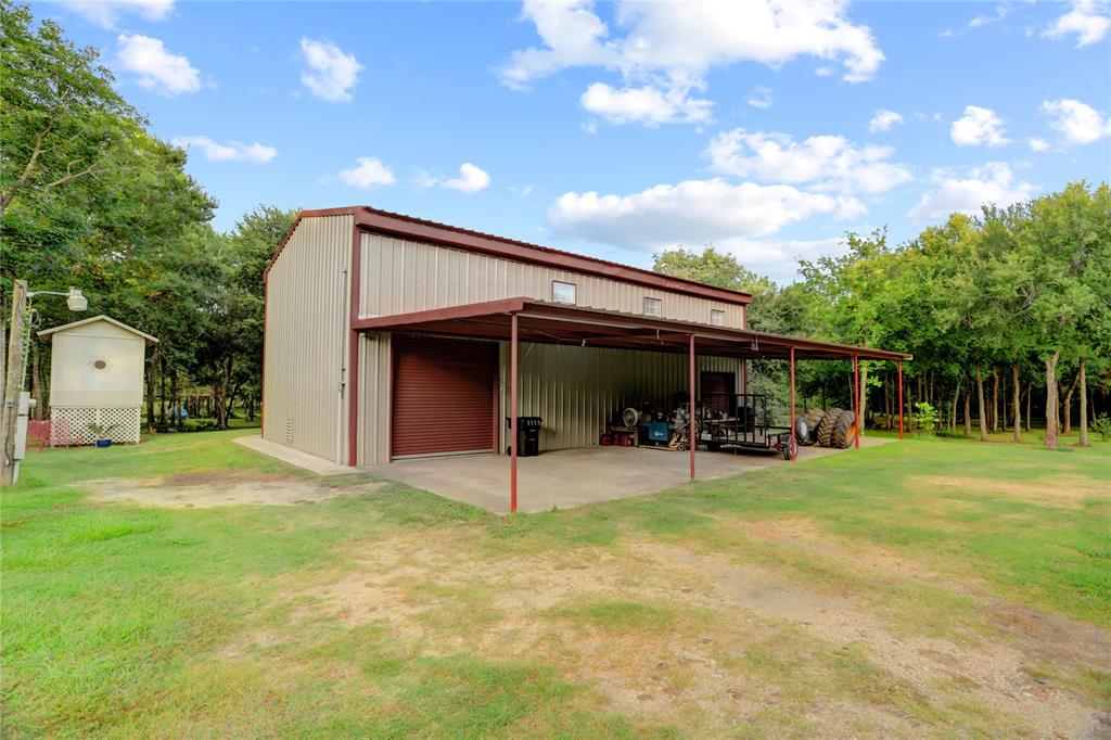 4951 Baldwin Drive, East Bernard, Texas image 2