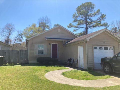 Photo of 11806 Greenglen Drive, Houston, TX 77044 (MLS # 24406431) Photo of 11806 Greenglen Drive, Houston, TX 77044 (MLS # 24406431)