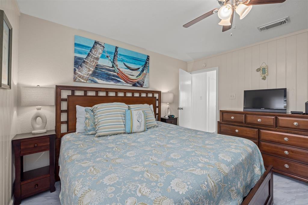 4227 Ghost Crab Lane, Galveston, Texas image 16