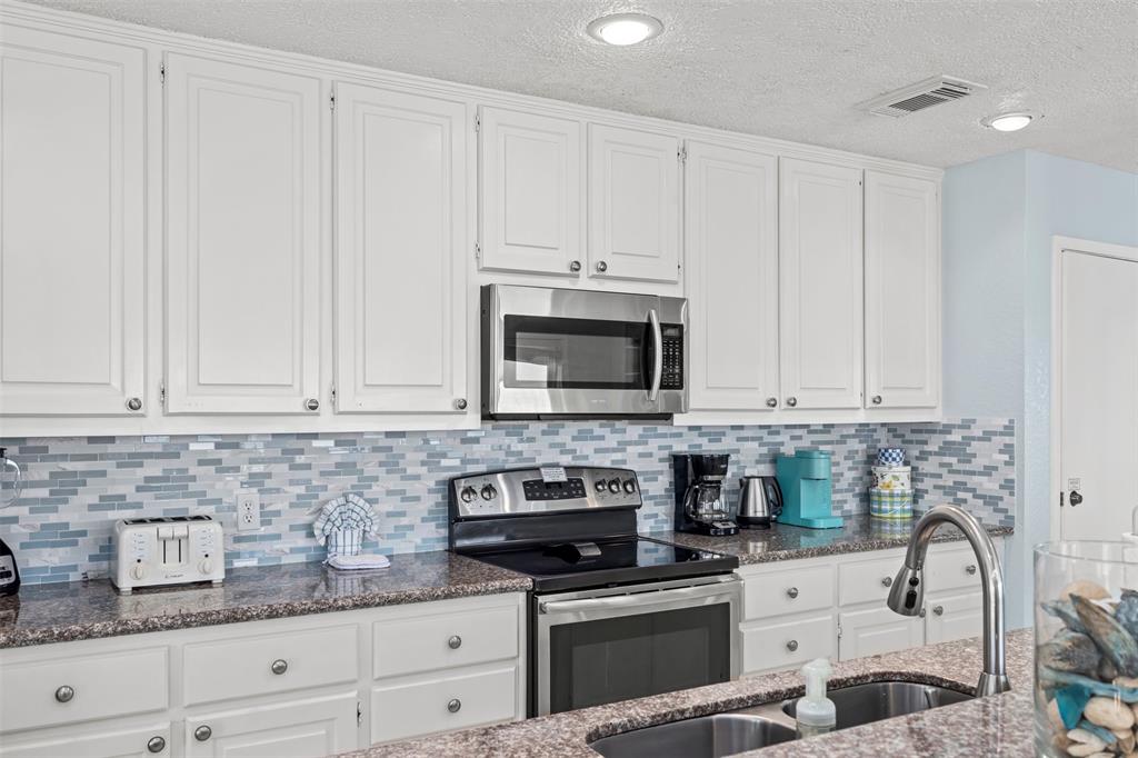 4227 Ghost Crab Lane, Galveston, Texas image 7