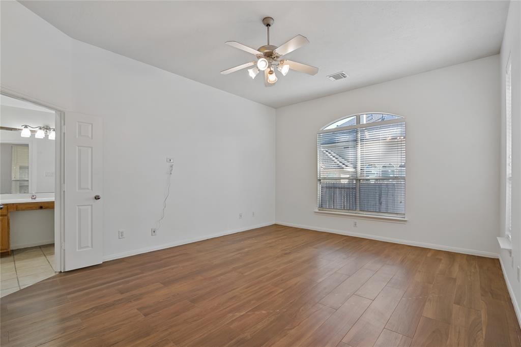 8634 Silver Lure Drive, Humble, Texas image 19
