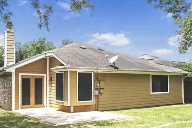 3835 Brookwind Drive, La Porte, Texas image 10