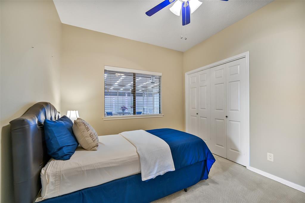 2706 Country Club Drive, Pearland, Texas image 18