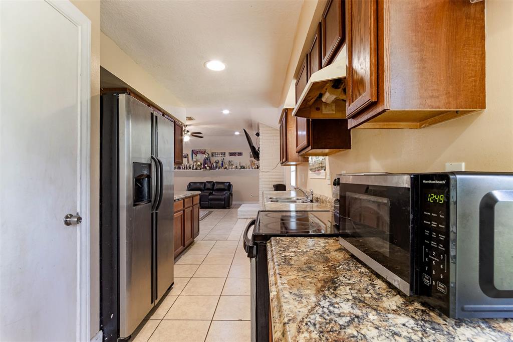 11203 Rousseau Drive, Houston, Texas image 12