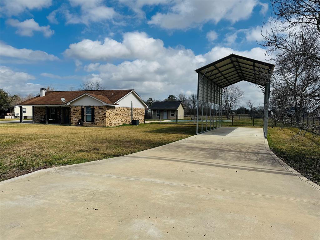 388 County Road 2003, Hardin, Texas image 4